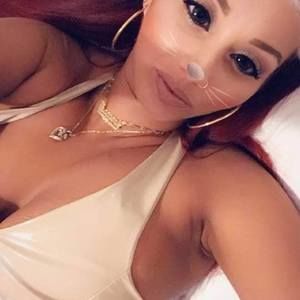 Meet your Posher, Vanessa